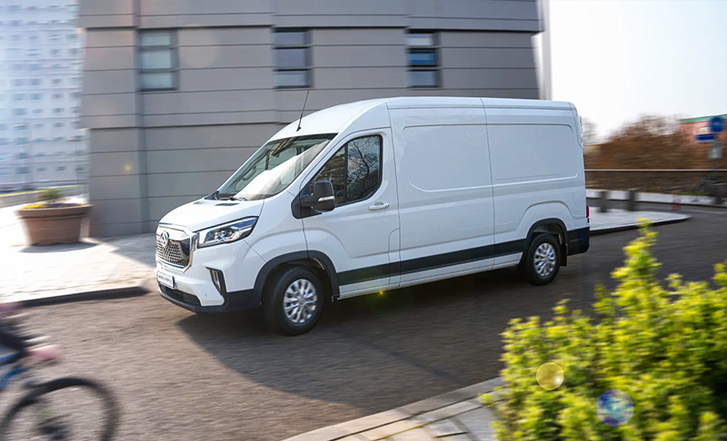 Maxus dizel i električni kombi